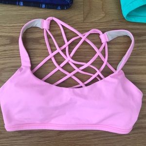 Lululemon free to be wild bra - sz 4 pink